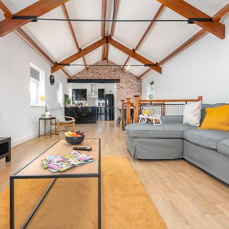 Stayright- 2 Bedroom House, Centrally Located & Close Walk To City Centre Cardiff Exteriér fotografie