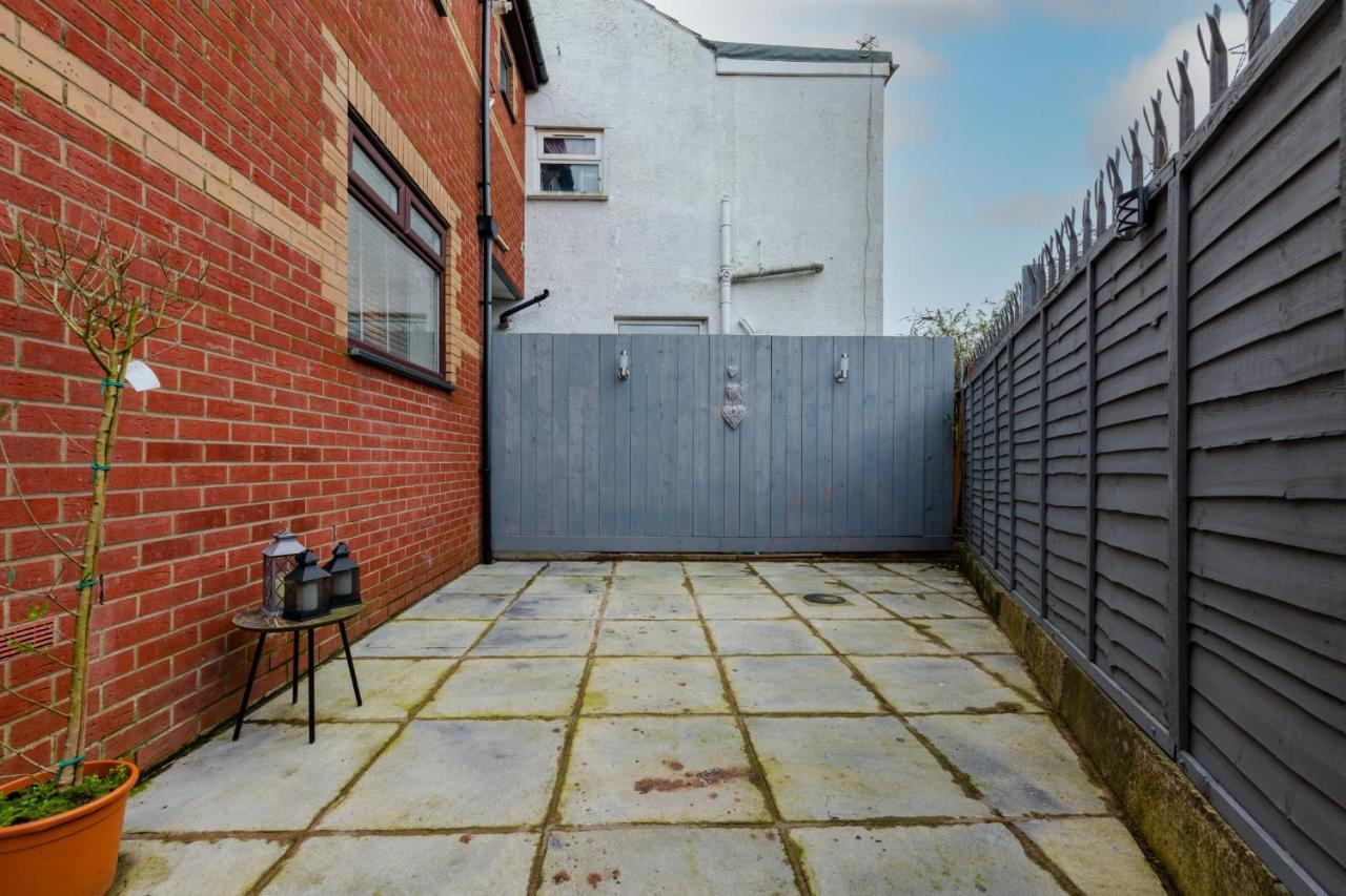 Stayright- 2 Bedroom House, Centrally Located & Close Walk To City Centre Cardiff Exteriér fotografie